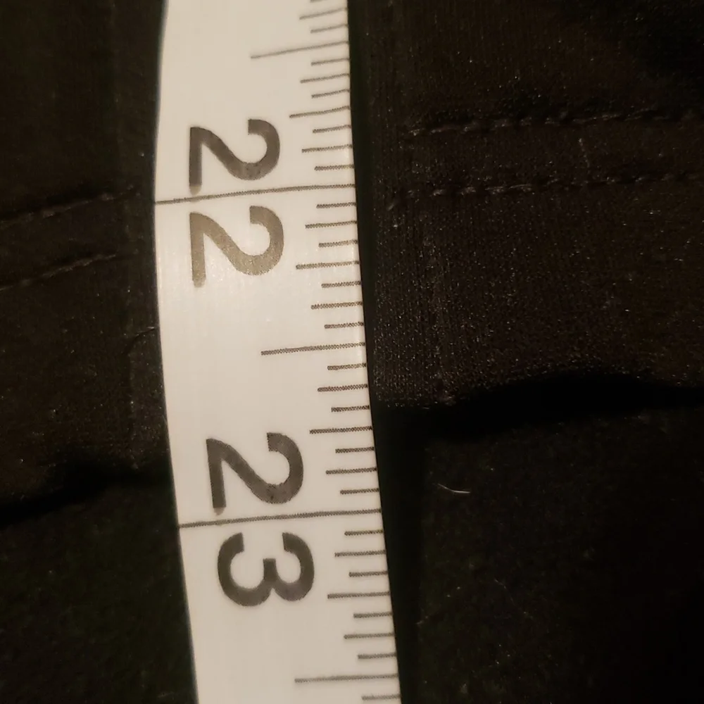 The North Face Women's Flight Series Black Jacket - Picture 16 of 16
